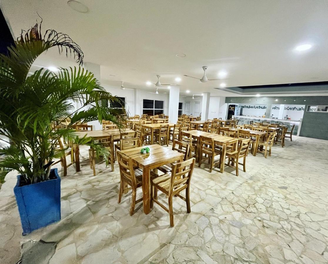 Hotel Playarena Coveñas 외부 사진